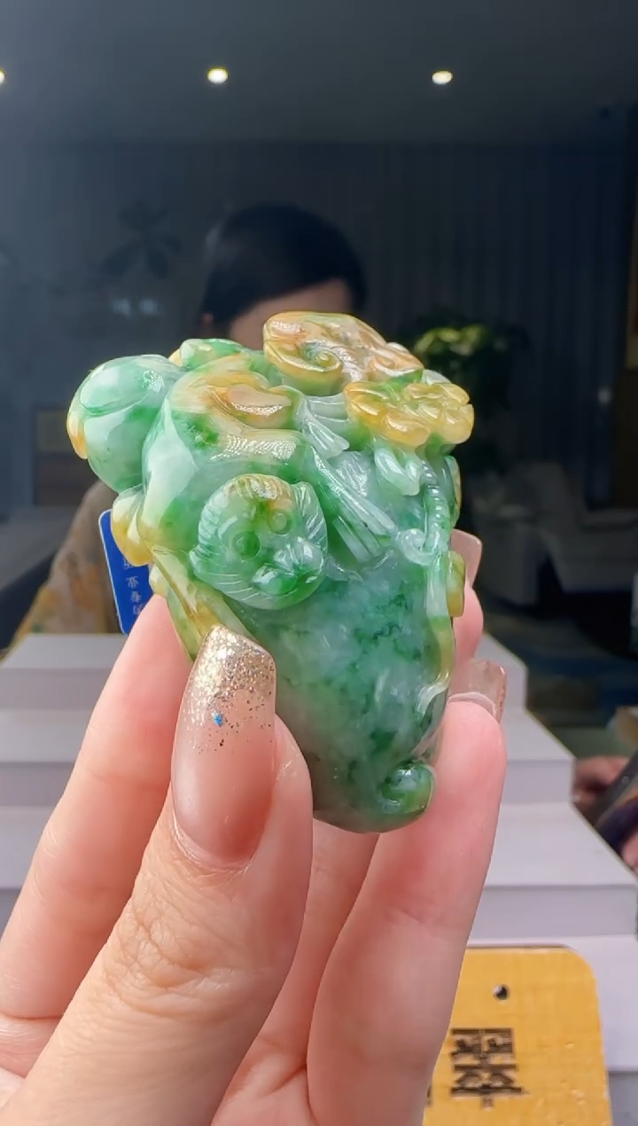 翡翠未镶嵌吊坠(不含链)CC@@960Q3J20127