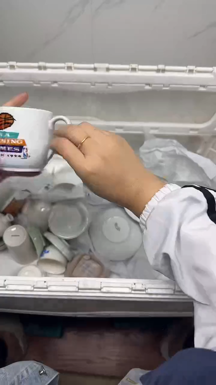 【闪购商品】032回流瓷器默认微瑕，18.8包邮