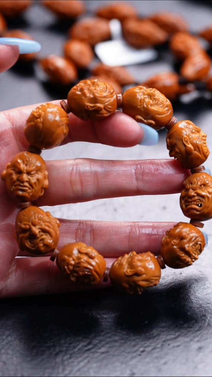 【闪购商品】橄榄核吊坠橄榄核