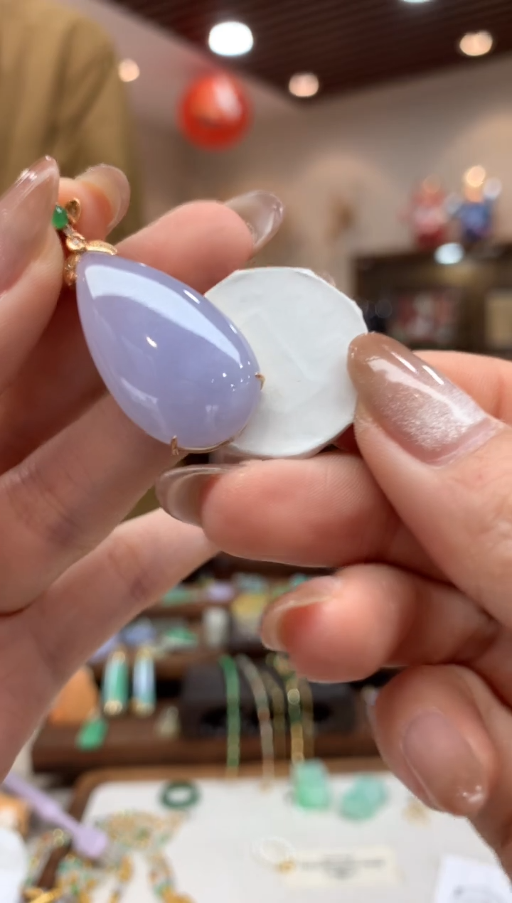 【闪购商品】翡翠18K金镶嵌吊坠(不含链)水滴