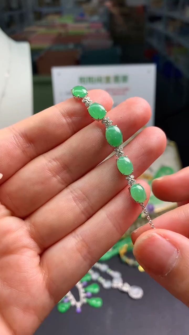 【闪购商品】翡翠项链18K金镶嵌翡翠手链