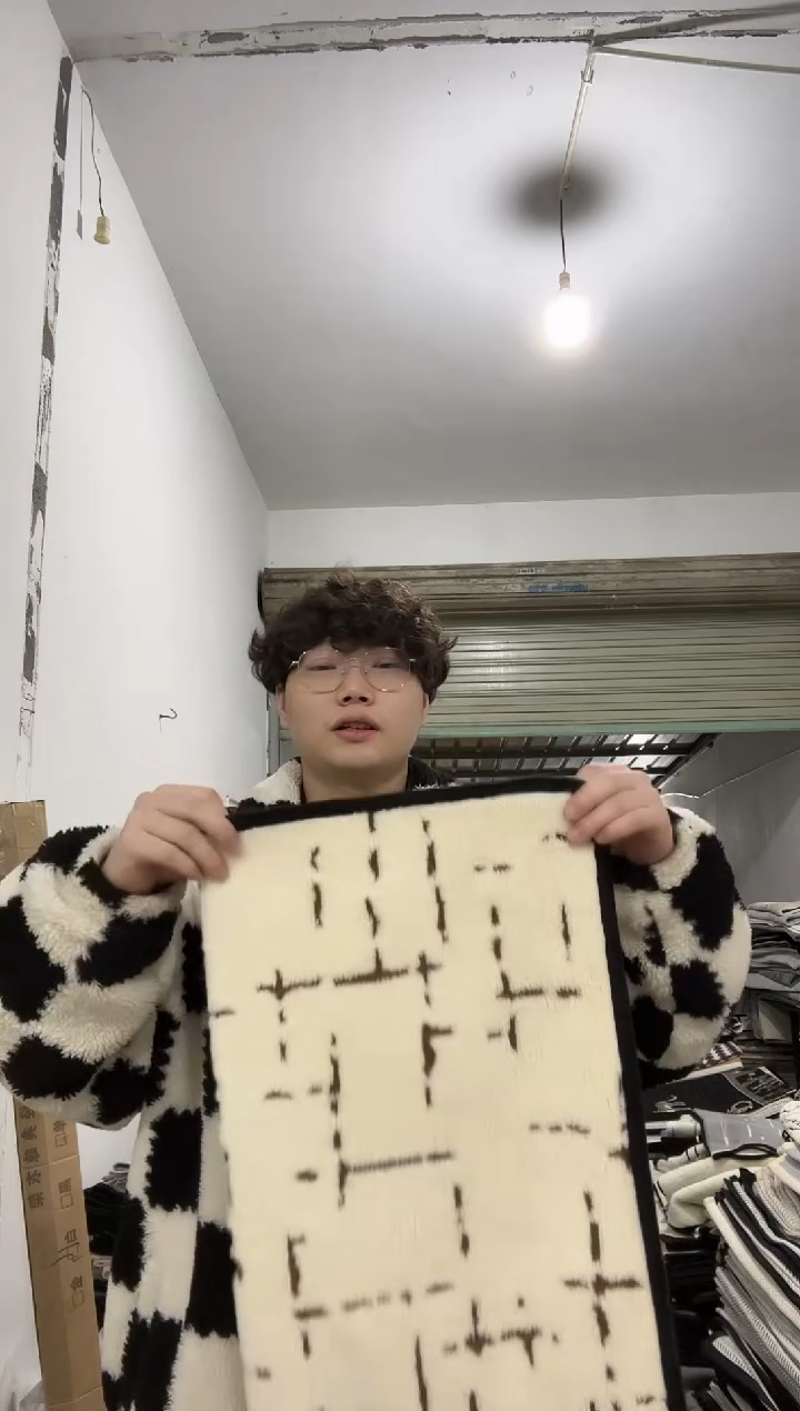 雪尼尔70*70羊羔绒