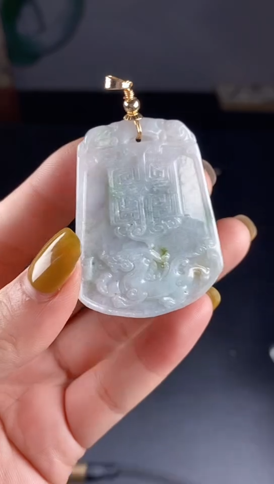 【闪购商品】翡翠未镶嵌颈饰0000000000000000