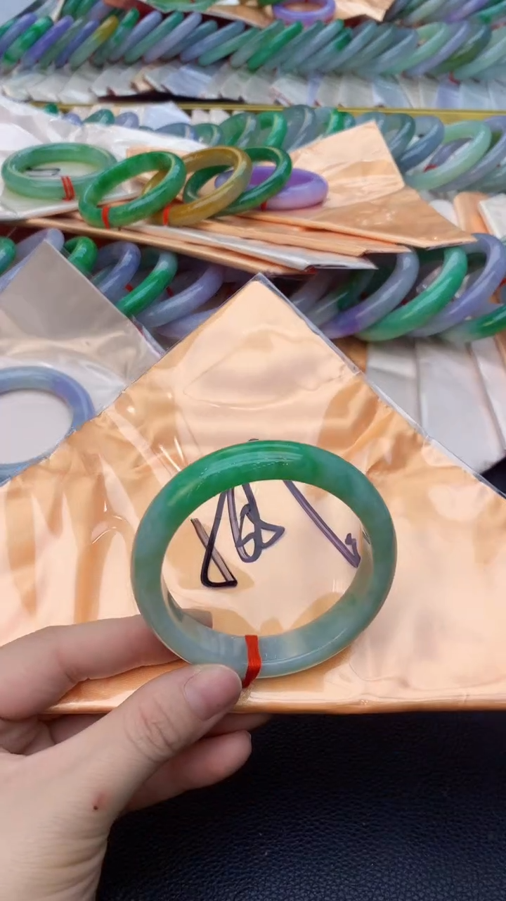 【闪购商品】翡翠手镯未镶嵌0968350465