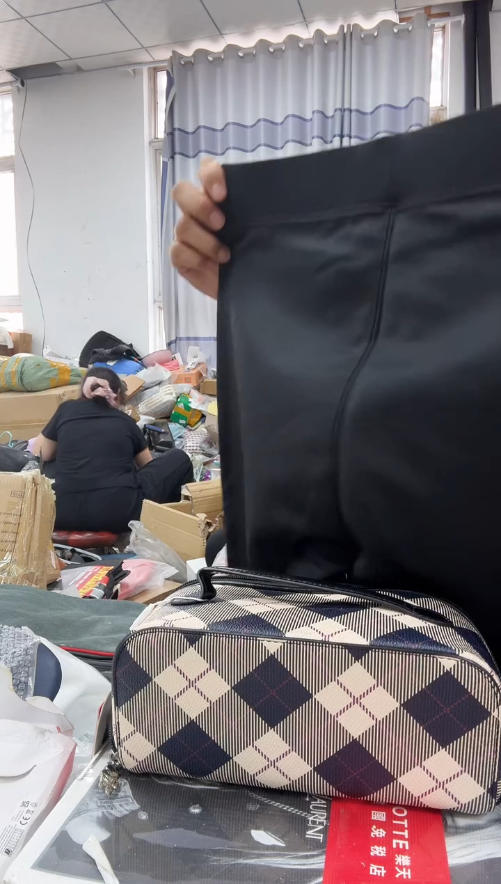 牦牛剖层皮革琪老板女包6号店超好看发图片款雪