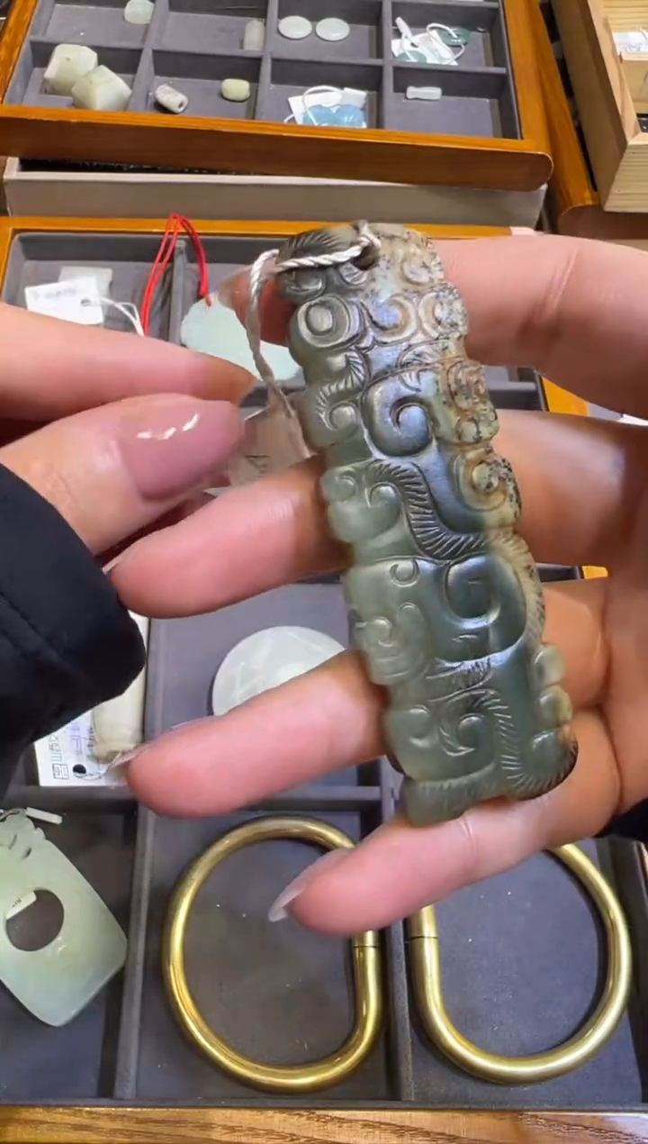 金云**轻88888888888