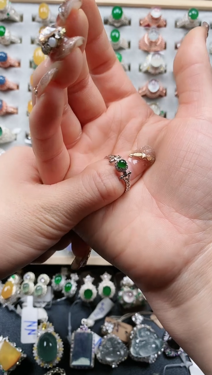 【闪购商品】翡翠戒指银S925镶嵌天然翡翠女戒专场