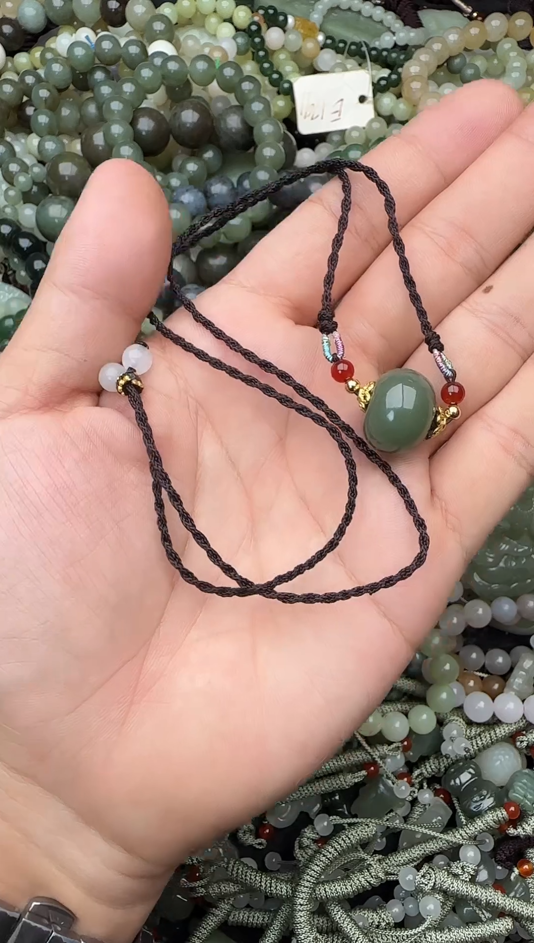 颈饰未镶嵌和田玉拍一发一