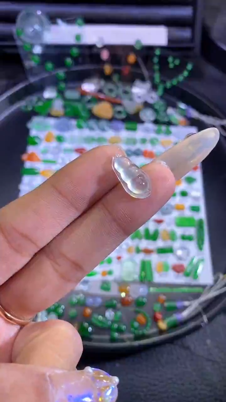 未镶嵌挂件翡翠豆子