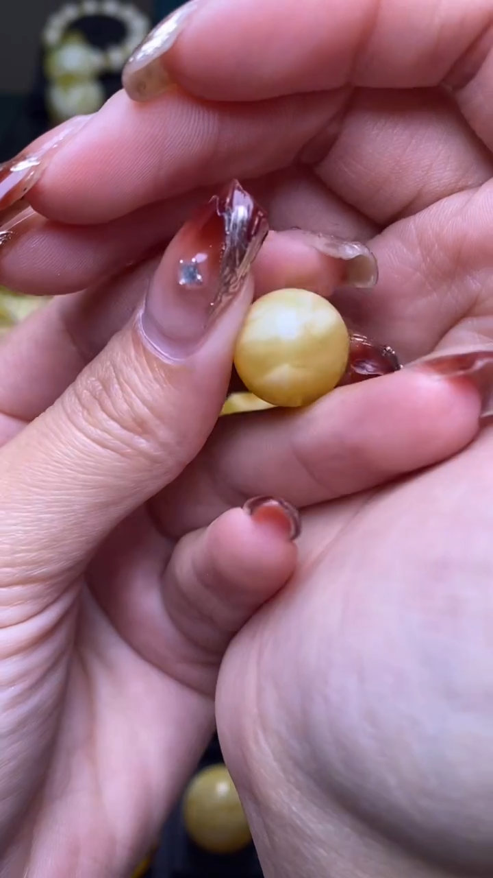 【闪购商品】琥珀裸石未镶嵌葵. 85