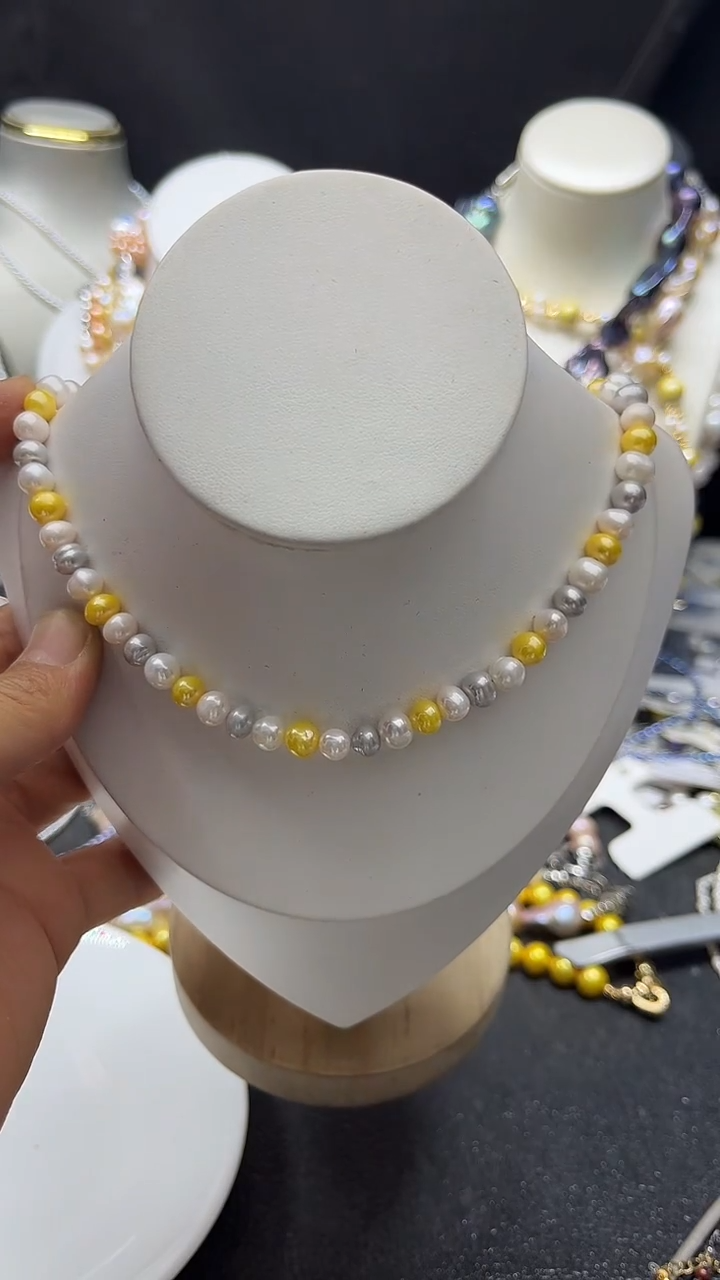 颈饰未镶嵌淡水珍珠多人