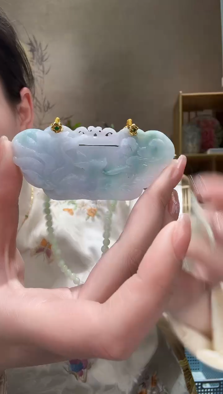 【闪购商品】翡翠颈饰未镶嵌吊坠