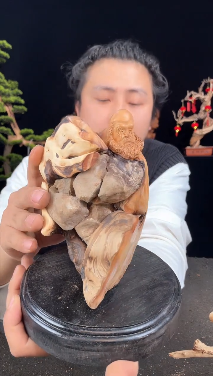 【闪购商品】柏木（崖柏）其他手工摆件,先抢先得!