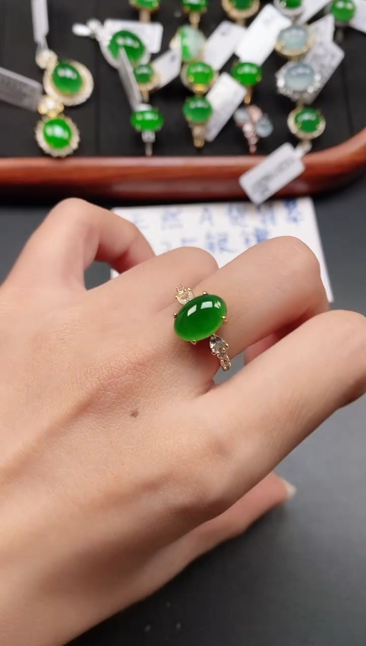 银S925镶嵌戒指翡翠111