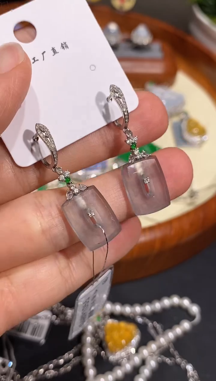 【闪购商品】翡翠耳饰18K金镶嵌耳饰