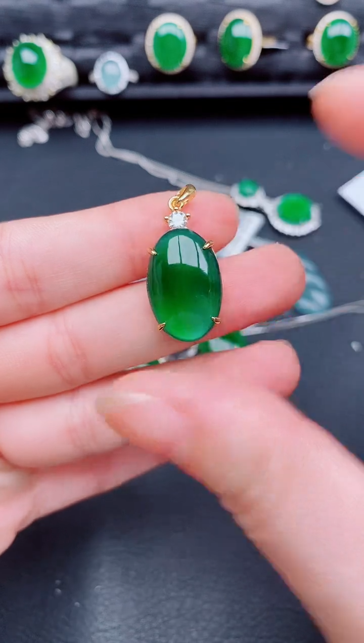 【闪购商品】翡翠颈饰银S925镶嵌天然a货翡翠461