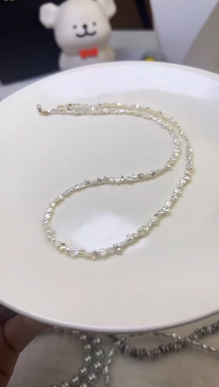 颈饰18K金镶嵌海水珍珠珍珠