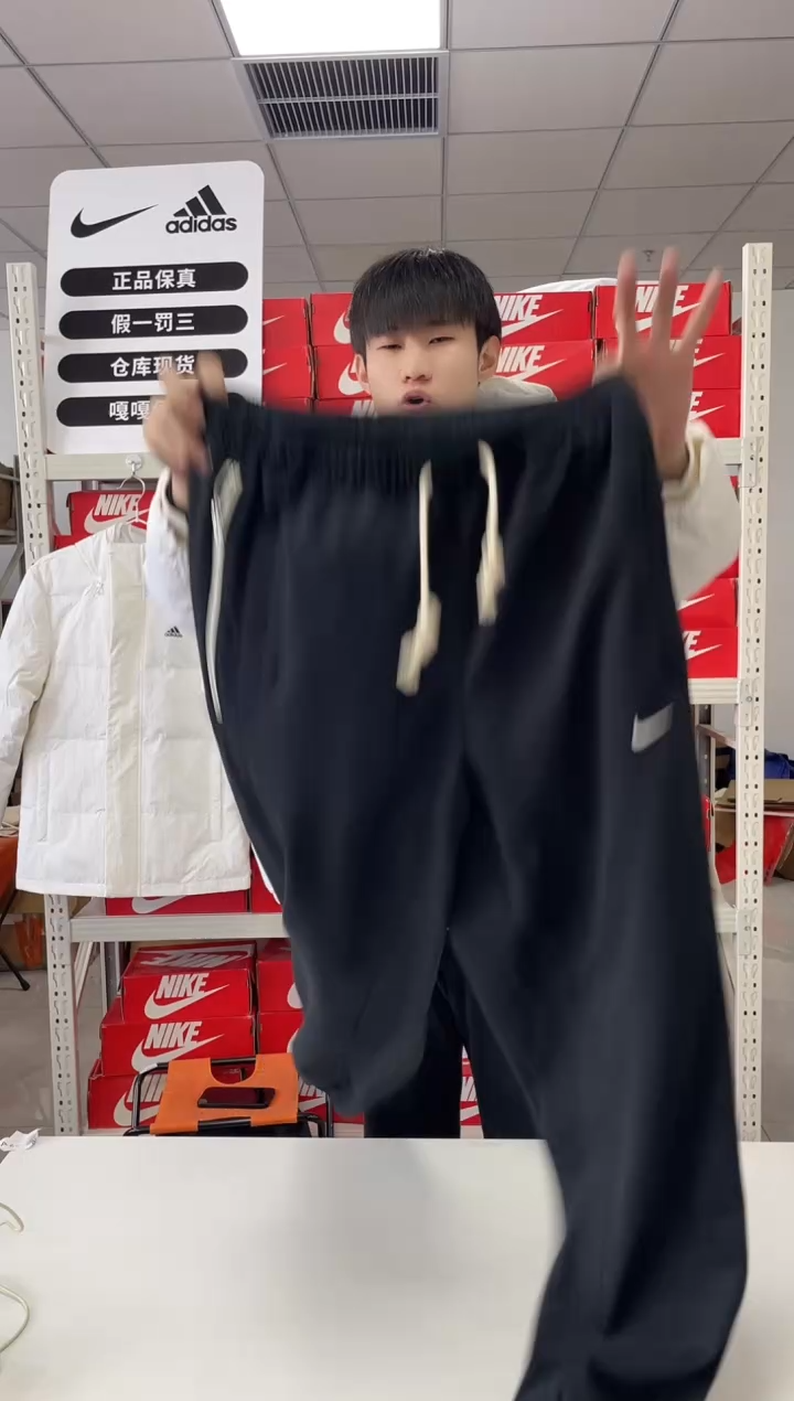 编码570 尺码 胸围衣长 正品