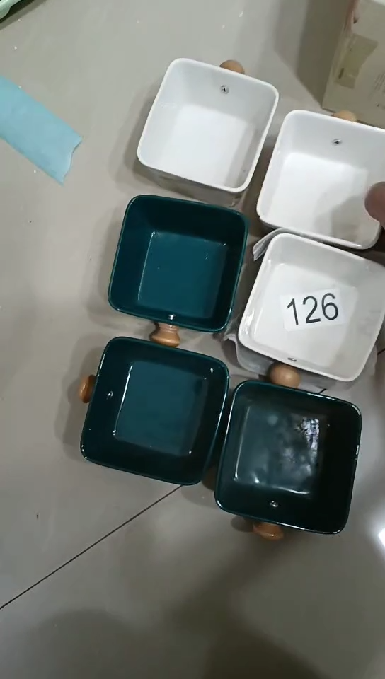 【闪购商品】瓷微瑕小方碗6个装126
