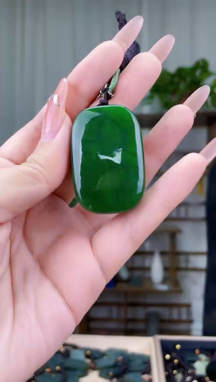和田玉未镶嵌挂件拍一发一，多样性发货！