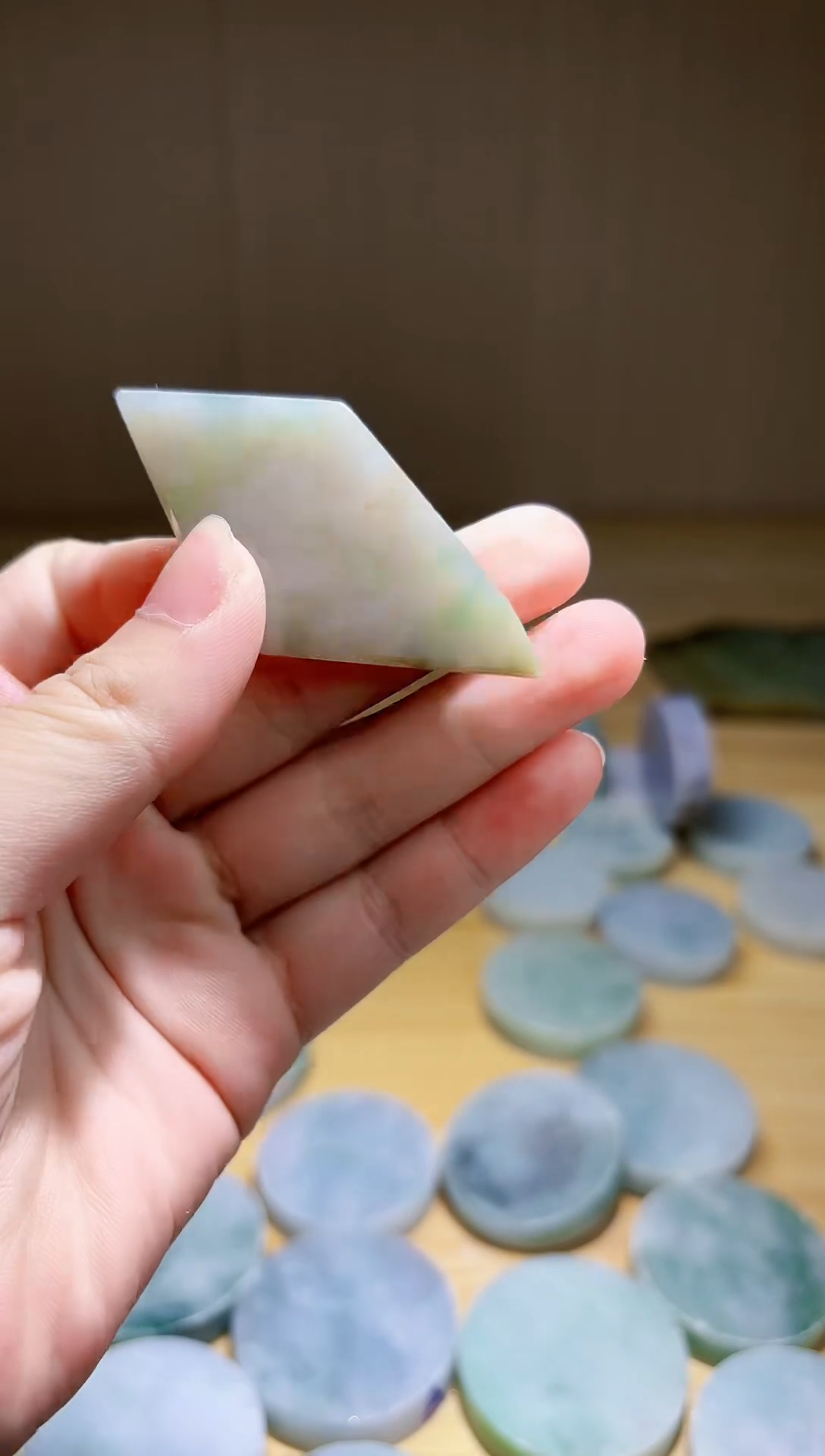翡翠未镶嵌颈饰翡翠A货 姜谭843