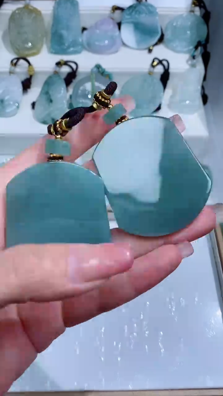 翡翠未镶嵌颈饰吊坠团购多样性发一件