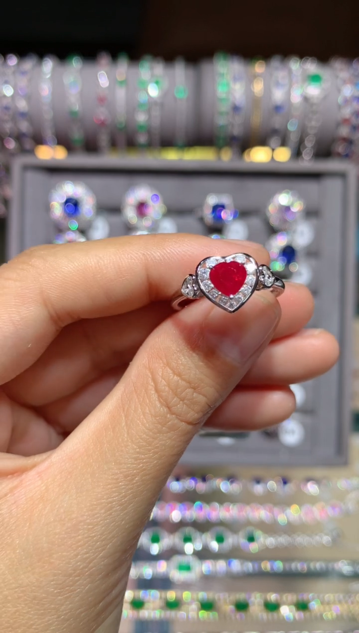 【闪购商品】红宝石戒指18K金镶嵌1.02CT  缅甸
