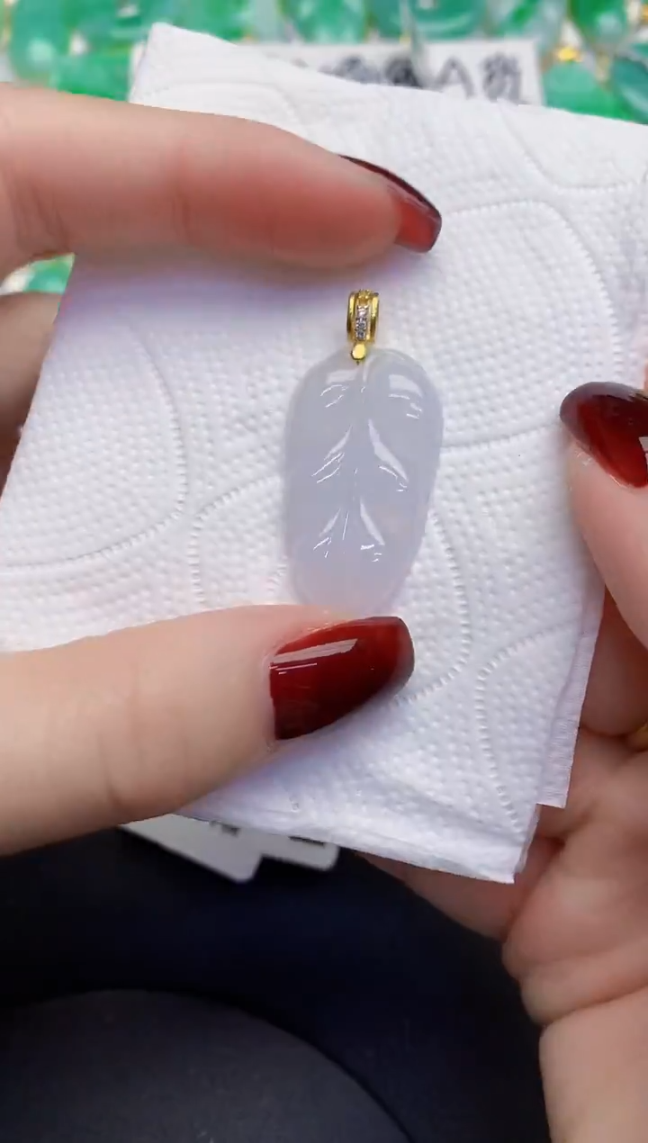 颈饰未镶嵌翡翠缅甸天然翡翠A货