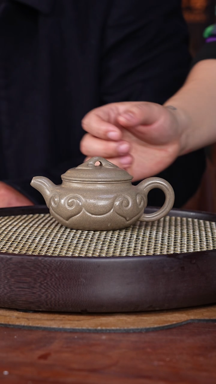 【闪购商品】紫砂茶壶万兆元13-73仿古如意