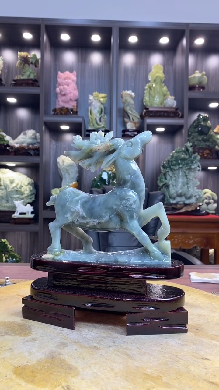 玉邦****下 玉岫岩料手工雕刻摆件居家装饰送礼一物一图