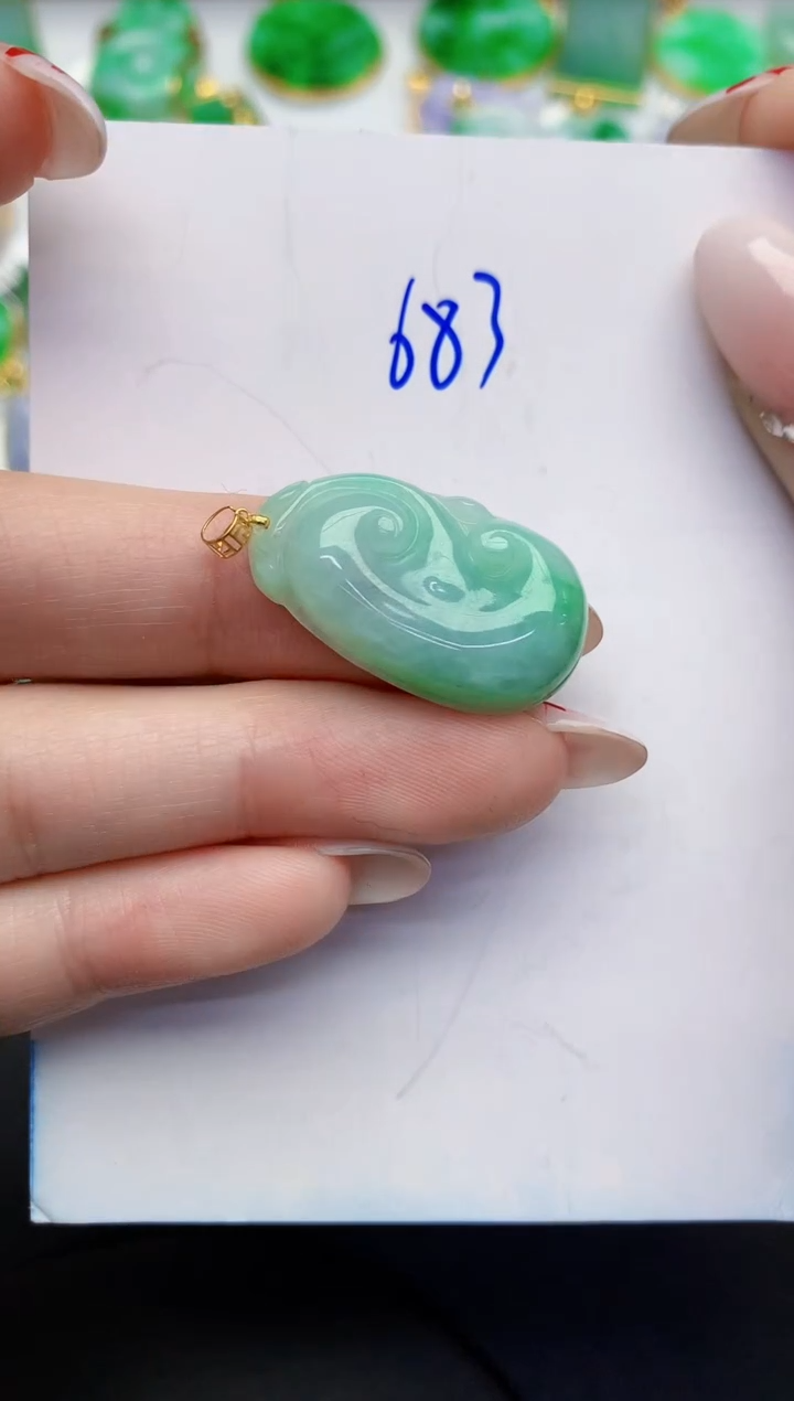 【闪购商品】翡翠颈饰18K金镶嵌0000000000