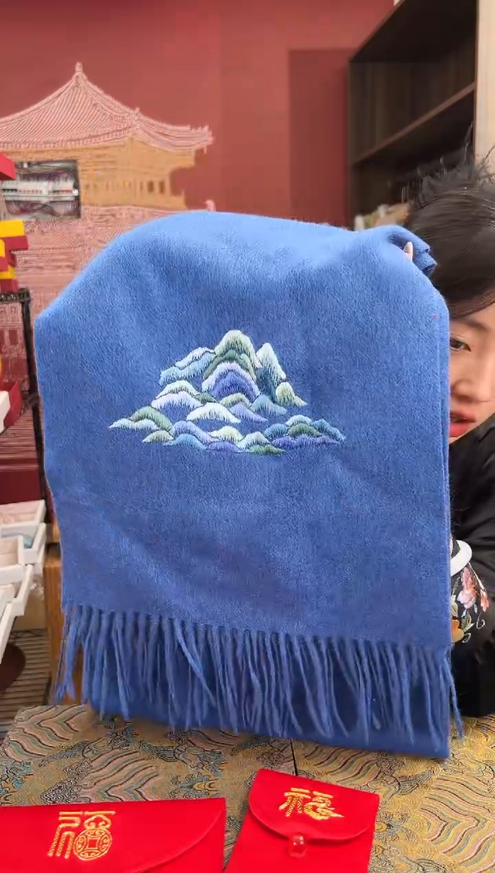【闪购商品】刺绣100山羊绒苏绣双面绣手工刺绣围巾