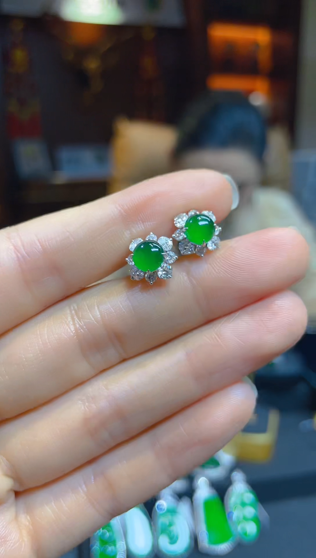 【闪购商品】翡翠耳饰18K金镶嵌101496天然A货翡翠耳钉