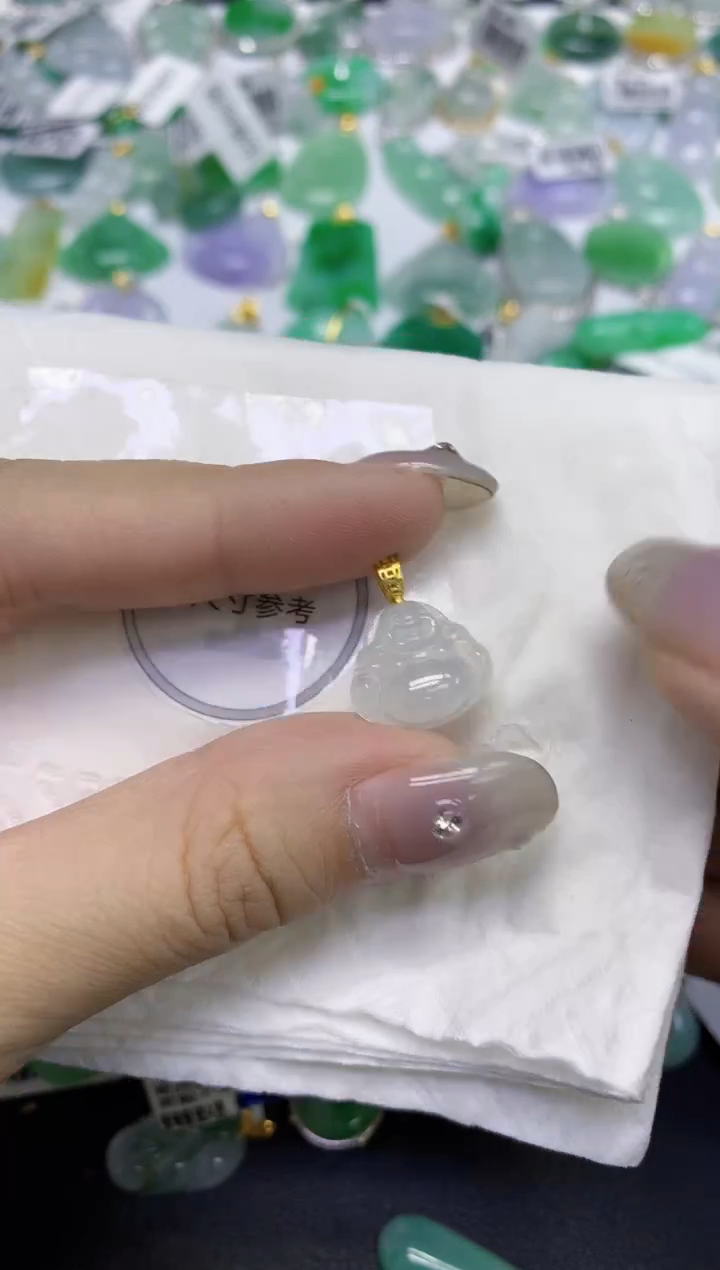 颈饰未镶嵌翡翠天然缅甸翡翠A货百元以上9元证书费自理