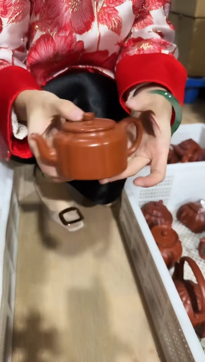 茶壶紫砂朱泥 梅花周盘