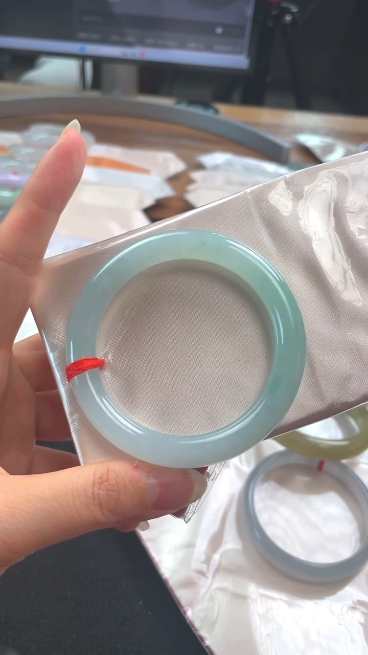 翡翠手镯未镶嵌手镯MY3333