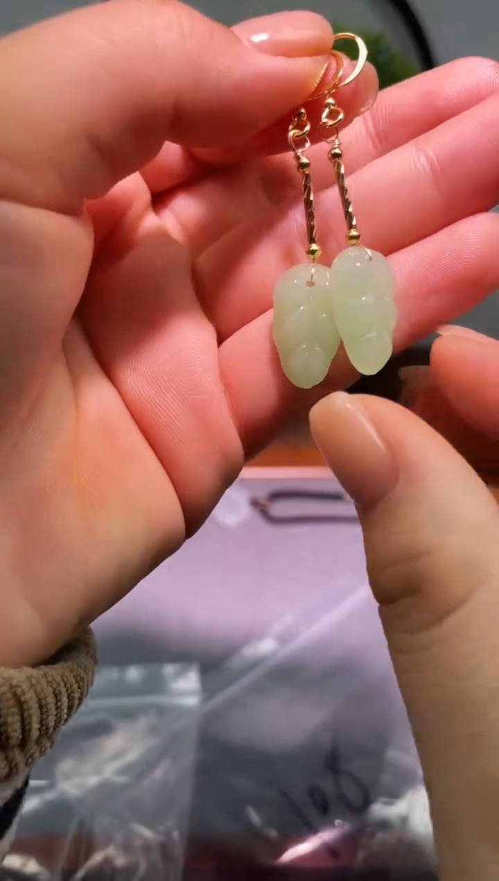 银S925镶嵌和田玉耳饰141000