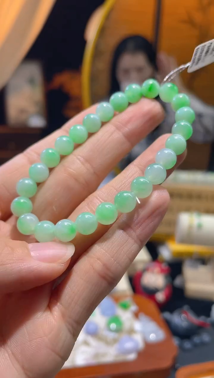 【闪购商品】翡翠颈饰未镶嵌假一赔三