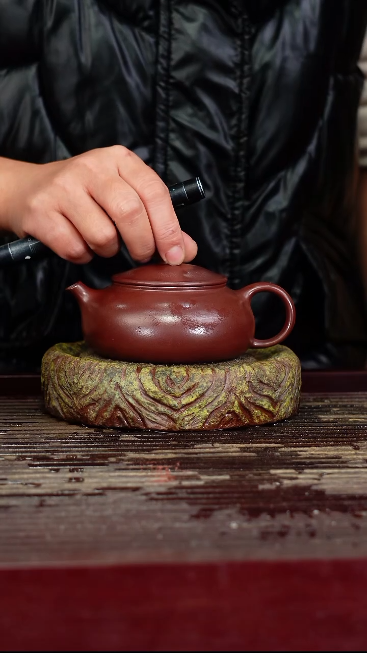 宜兴原矿紫砂壶茶壶宜兴原矿紫砂壶茶壶180C