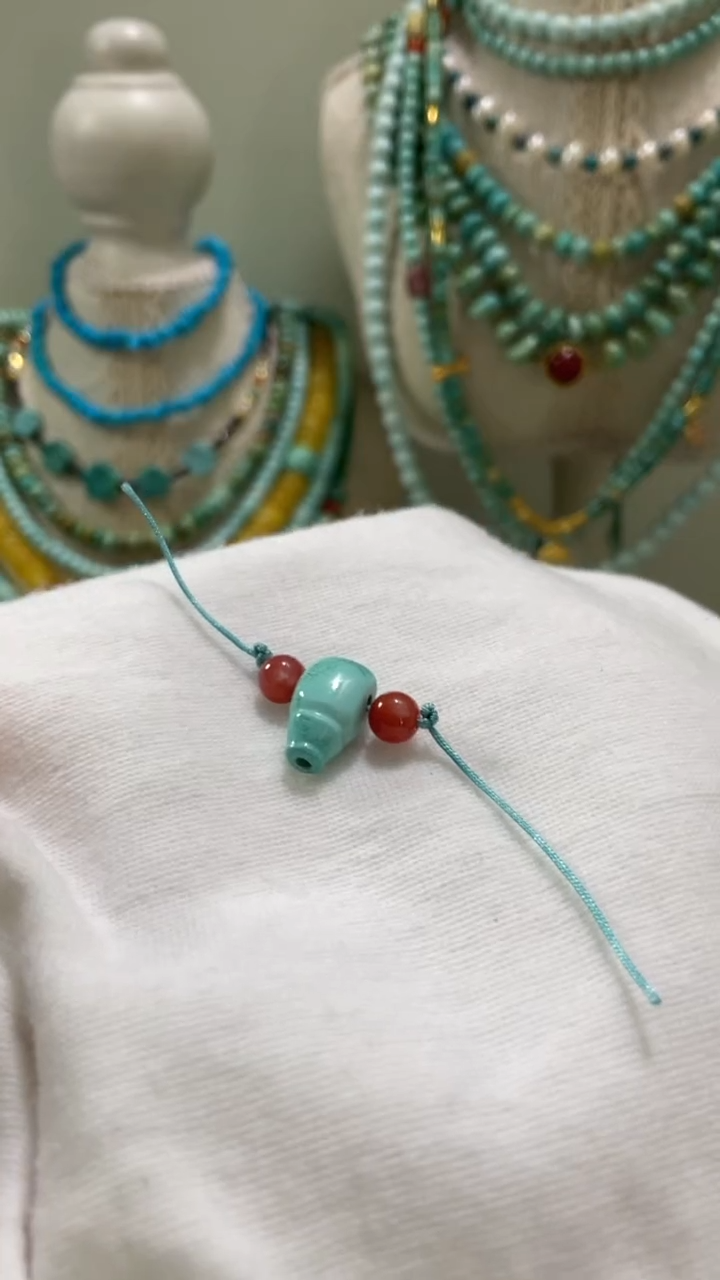 未镶嵌南红玛瑙珠宝半成品对孔6.4mm