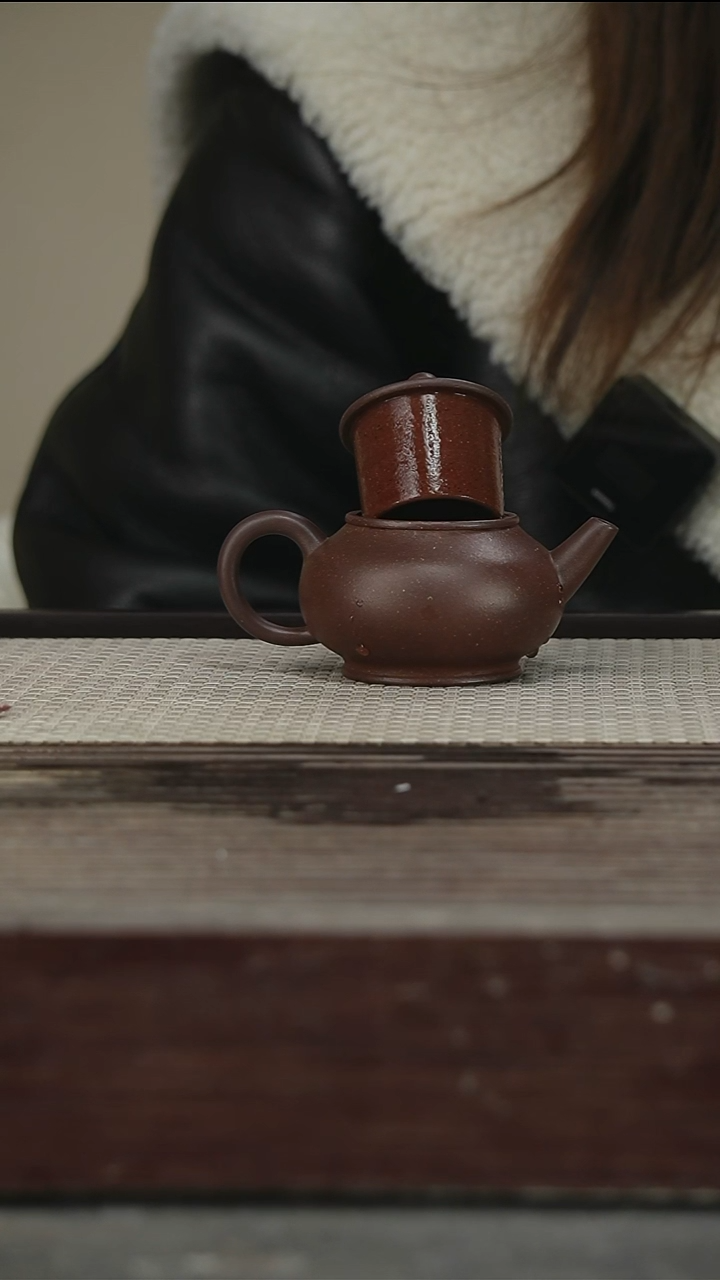 茶壶紫砂79号100CC