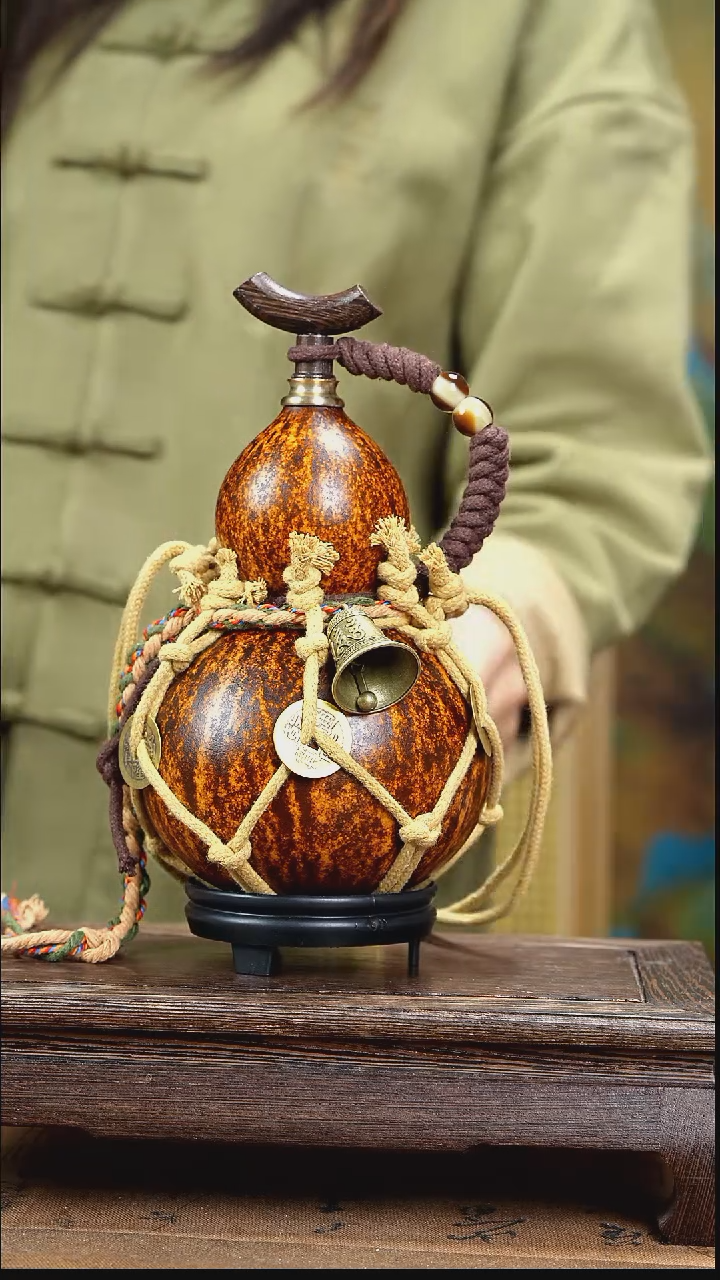 YM077复古网兜款天然酒葫芦（一物一拍）