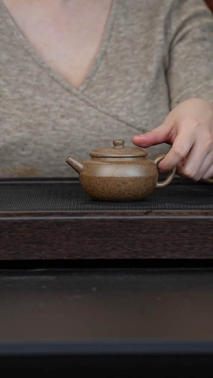 【闪购商品】紫砂茶壶荔枝木柴烧本山段小巨轮