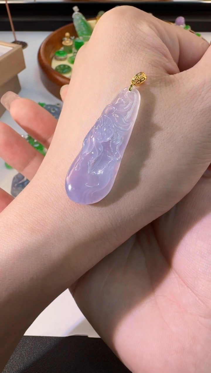 【闪购商品】翡翠18K金镶嵌颈饰缅甸翡翠A货吊坠