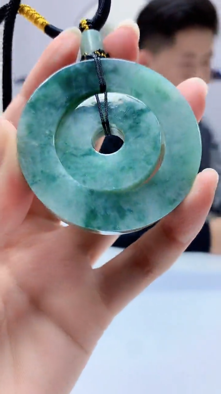 【闪购商品】定制翡翠未镶嵌4917zm-毛货挂件194扣子