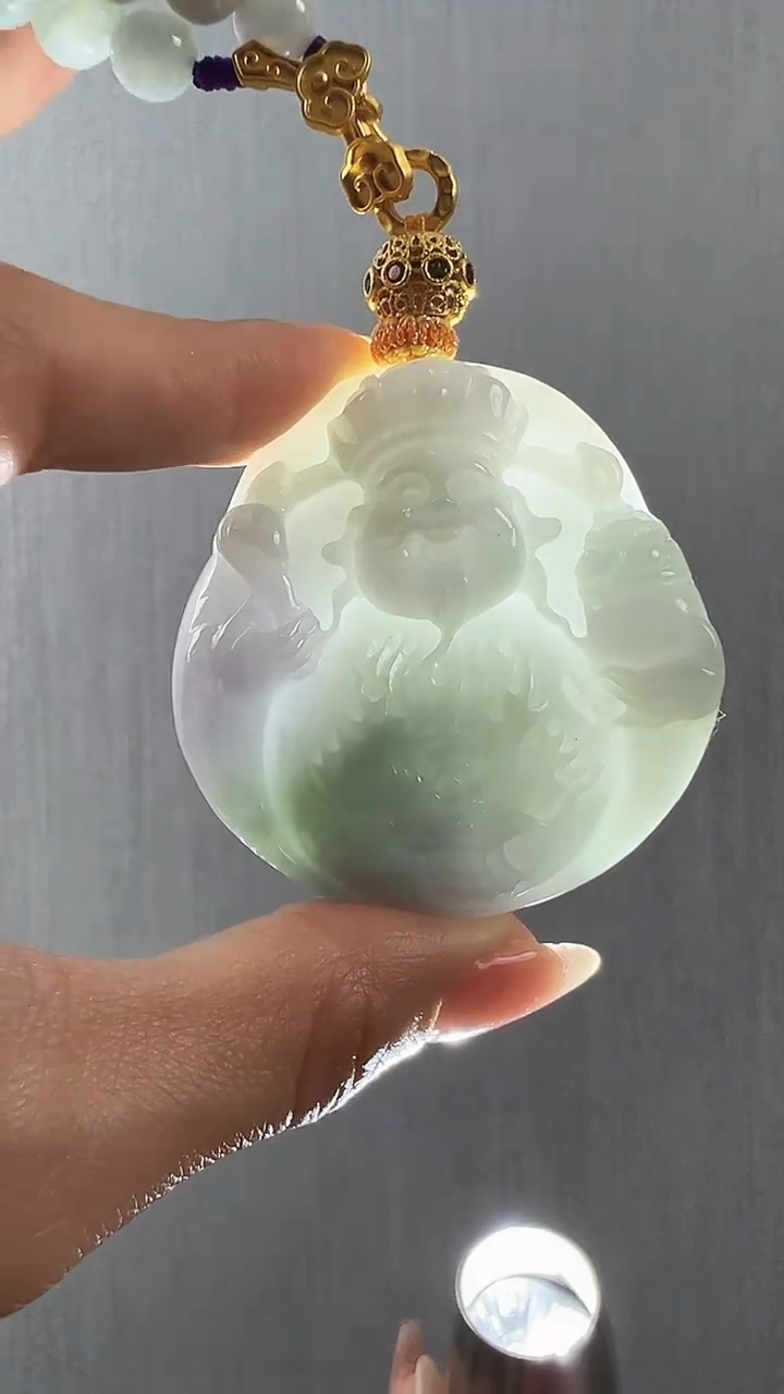 颈饰未镶嵌翡翠财神