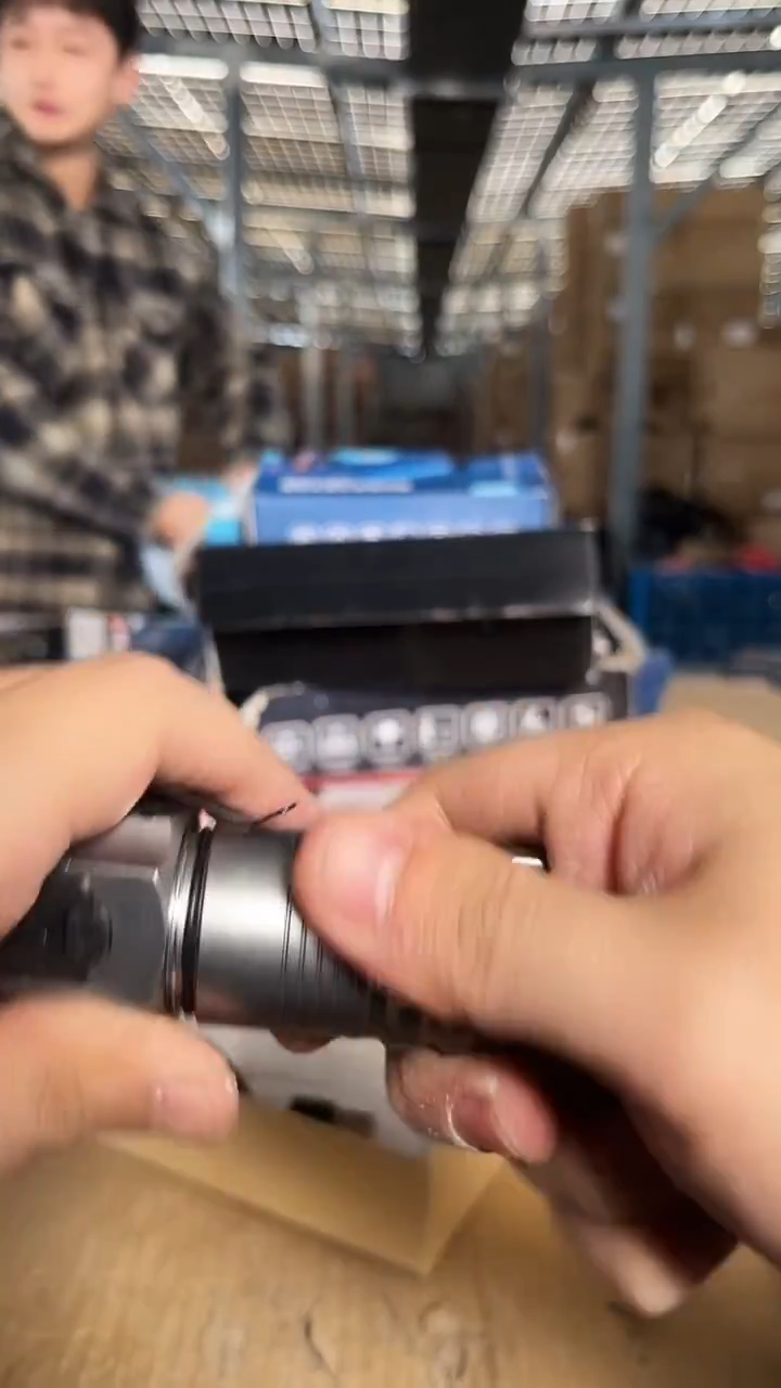 q07强光三眼迷你小手电