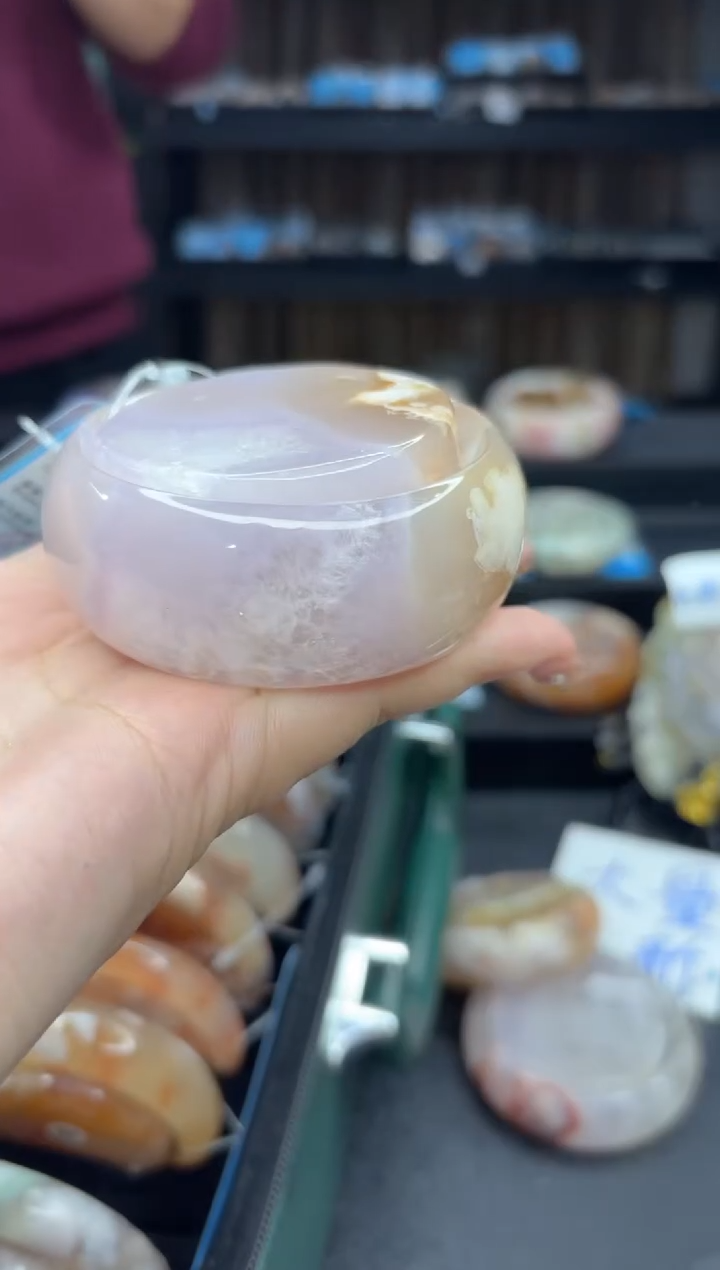 【闪购商品】石英质玉手镯未镶嵌1076（56圈赠送镯心）