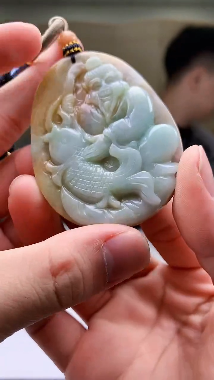 【闪购商品】定制翡翠未镶嵌4917bb-毛货挂件90