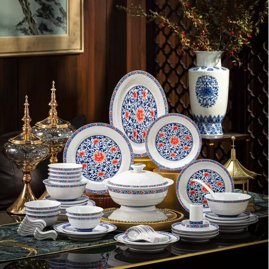 奕釉下彩高白泥青花釉里红餐具套装瓷碗碟中式陶瓷器碗家用高档